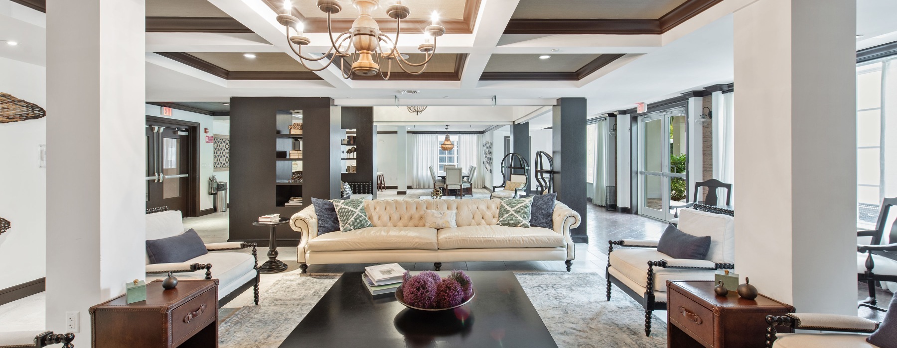 Arabelle City Center clubhouse and lounging area